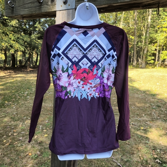 NWOT- Floral- Long Sleeved Rashgard- Bathing Suit Top with Built in Bra- Size XL - Picture 2 of 7